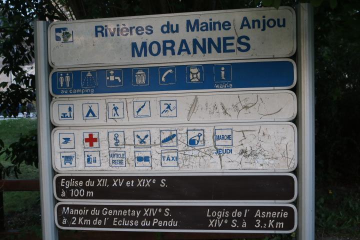 Logis Le Port Saint Aubin Hotel Morannes sur Sarthe-Daumeray Bagian luar foto